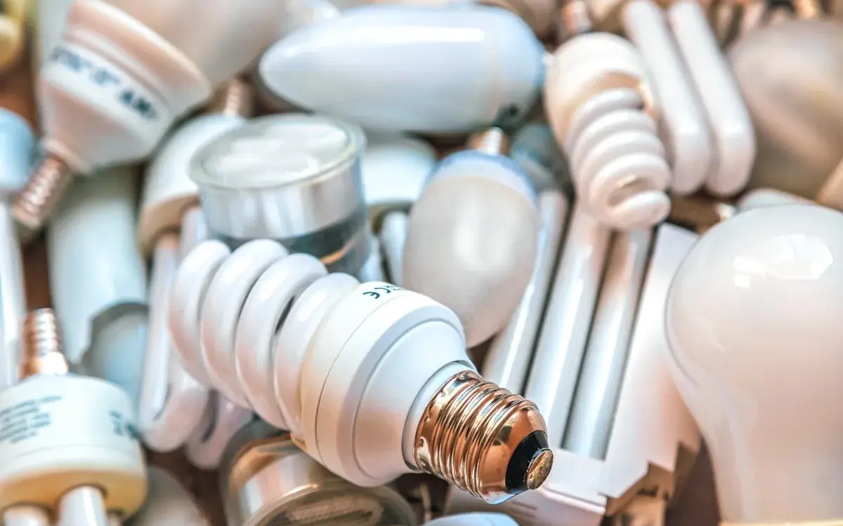 Effiziente und energiesparende Beleuchtung und LED-Technologie